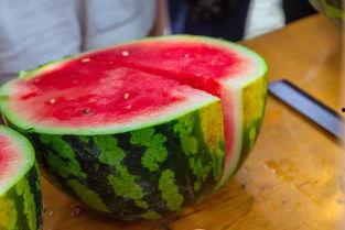 看别人吃瓜,揭秘明星幕后故事